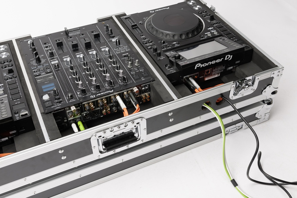 MAGMA Multi-Format Case Player/Mixer-Set