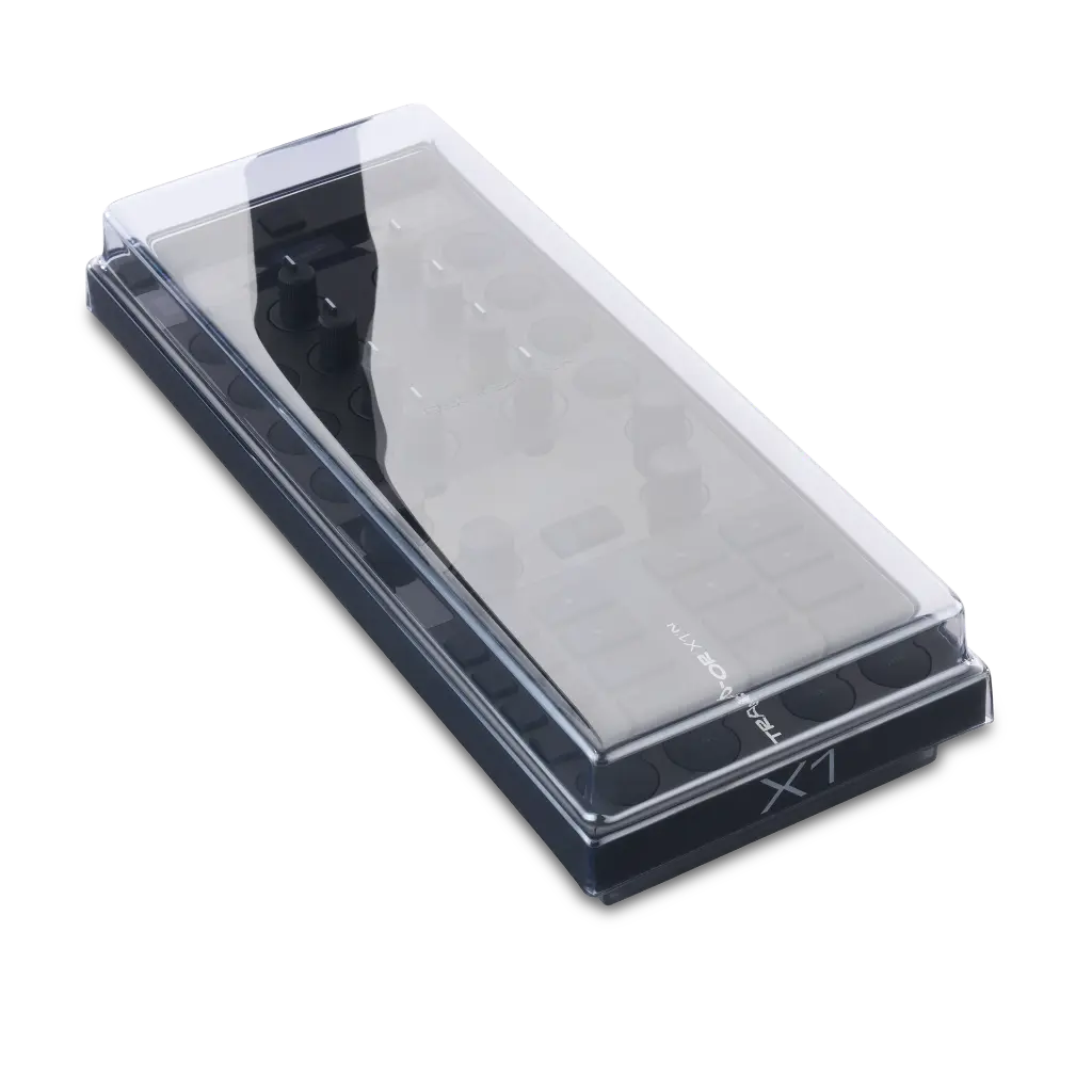 DS-PC-X1MK3Z1MK2_3QTR_A-copy.webp