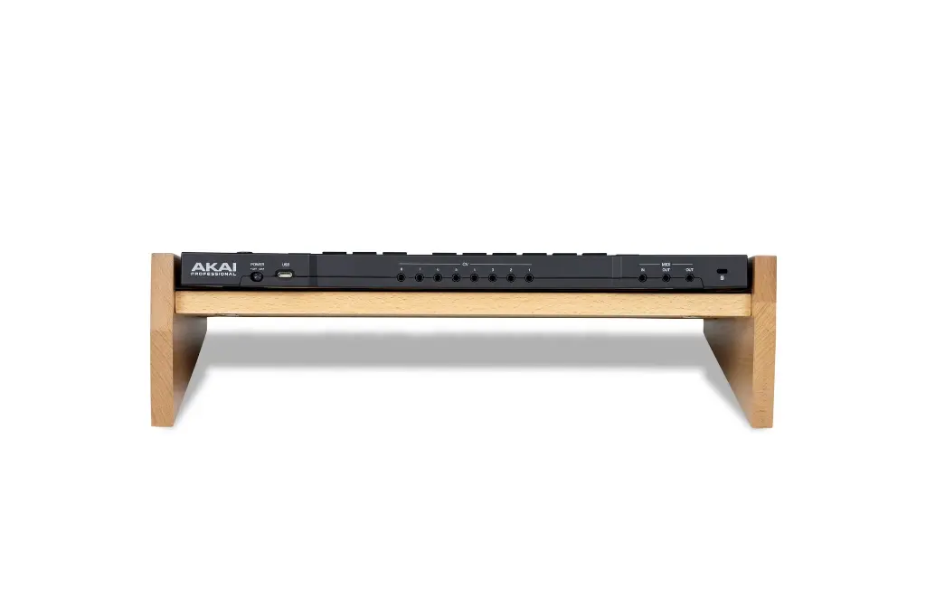 Headliner Catalina Stand for APC64 06.webp