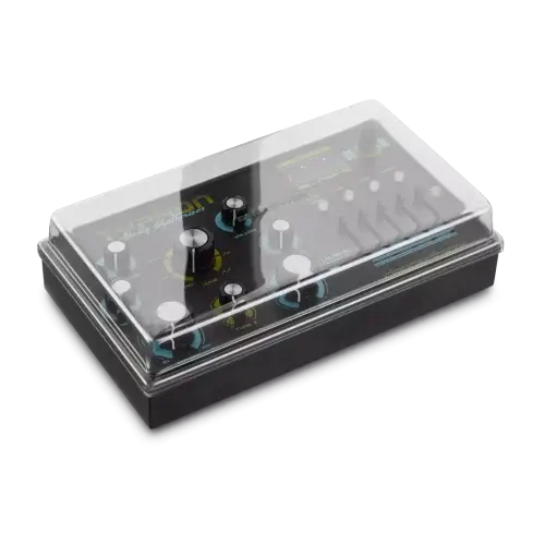 DS-PC-TYPHON_3QTR-500x500.webp