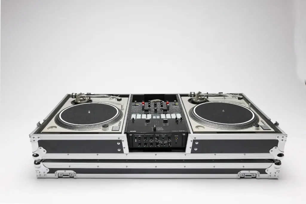 MAGMA Multi-Format Battle-Case*